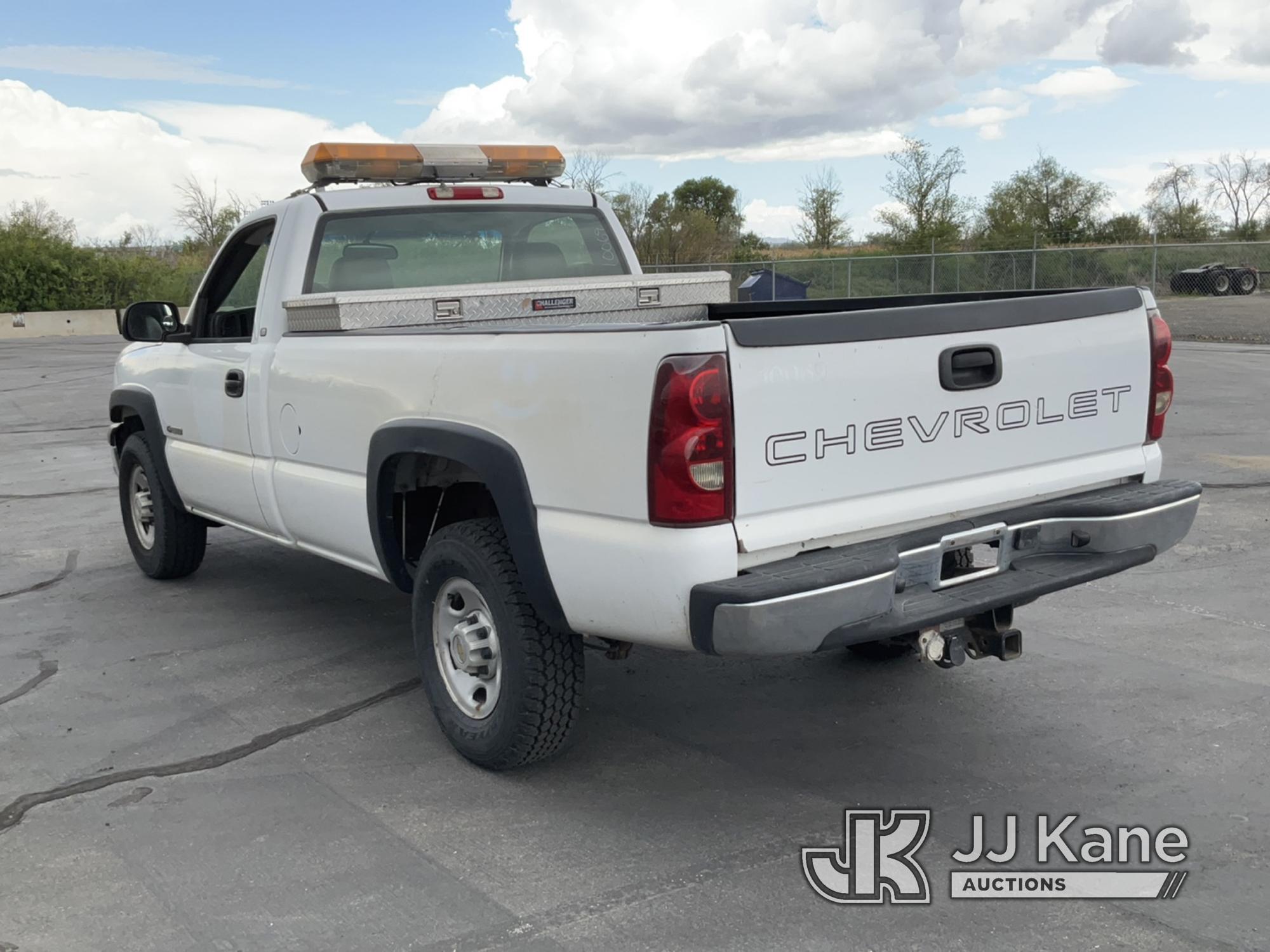 (Salt Lake City, UT) 2003 Chevrolet Silverado 2500 Pickup Truck Runs & Moves