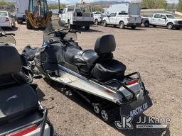 (Castle Rock, CO) 2012 Arctic Cat Bearcat 570XT Snowmobile Seller States: Runs, Moves, Operates  NO