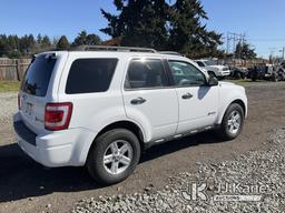 (Tacoma, WA) 2010 Ford Escape Hybrid 4x4 Sport Utility Vehicle Runs & Moves