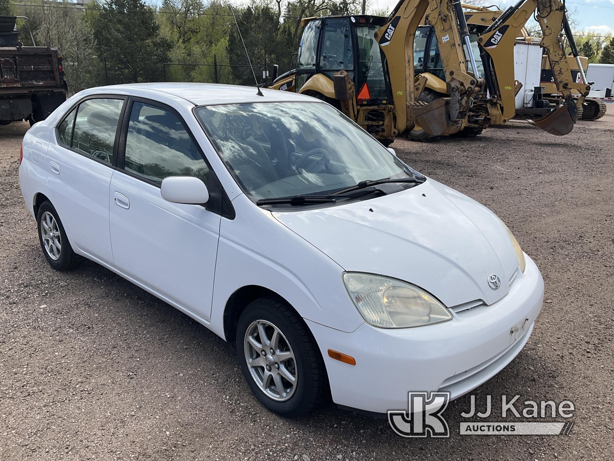 (Castle Rock, CO) 2003 Toyota Prius Hybrid 4-Door Hybrid Sedan Runs & Moves