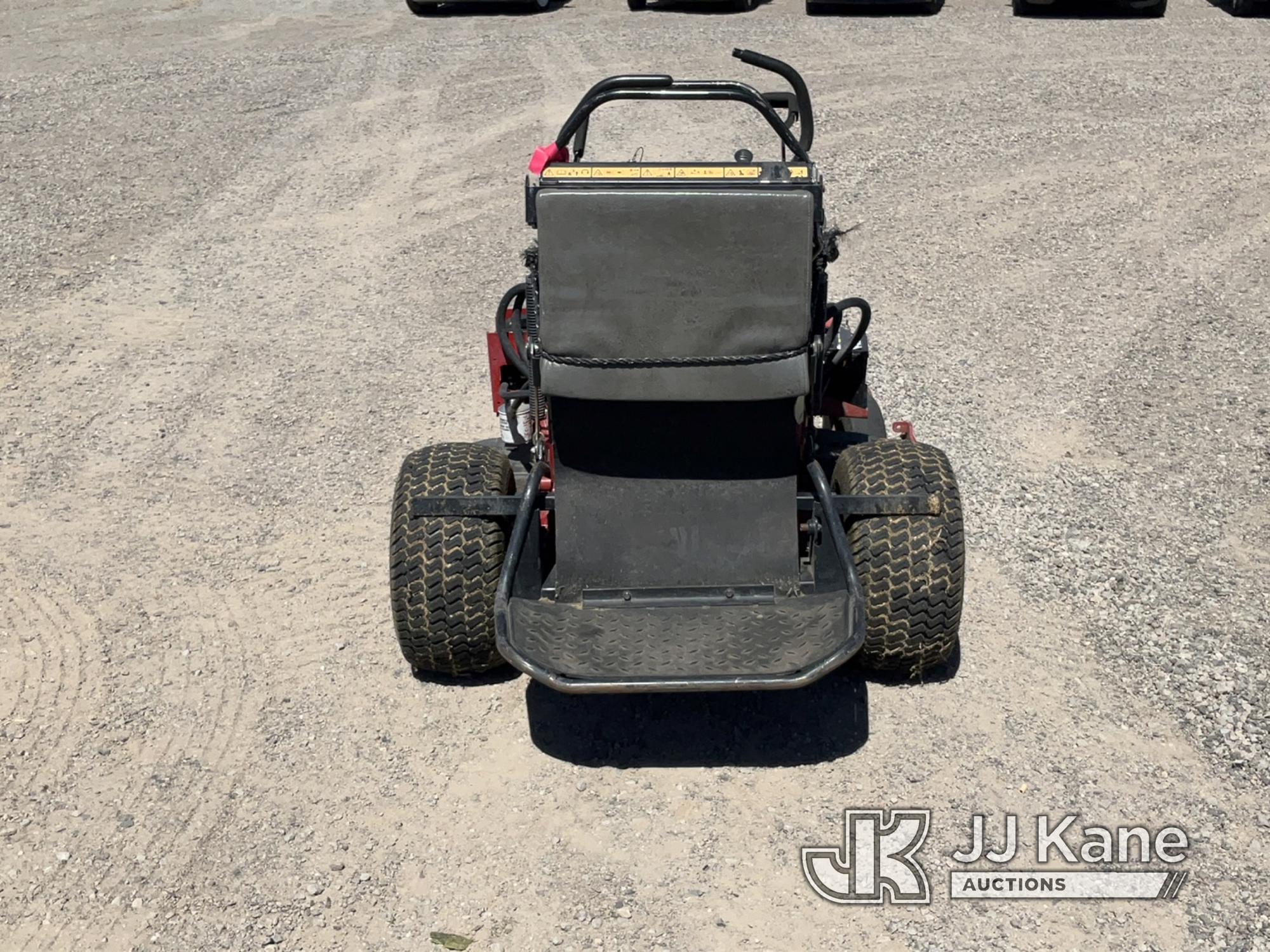 (Tracy-Clark, NV) 2016 Exmark Zero Turn Riding Mower Condition Unknown (no key), Seller Provided Yea