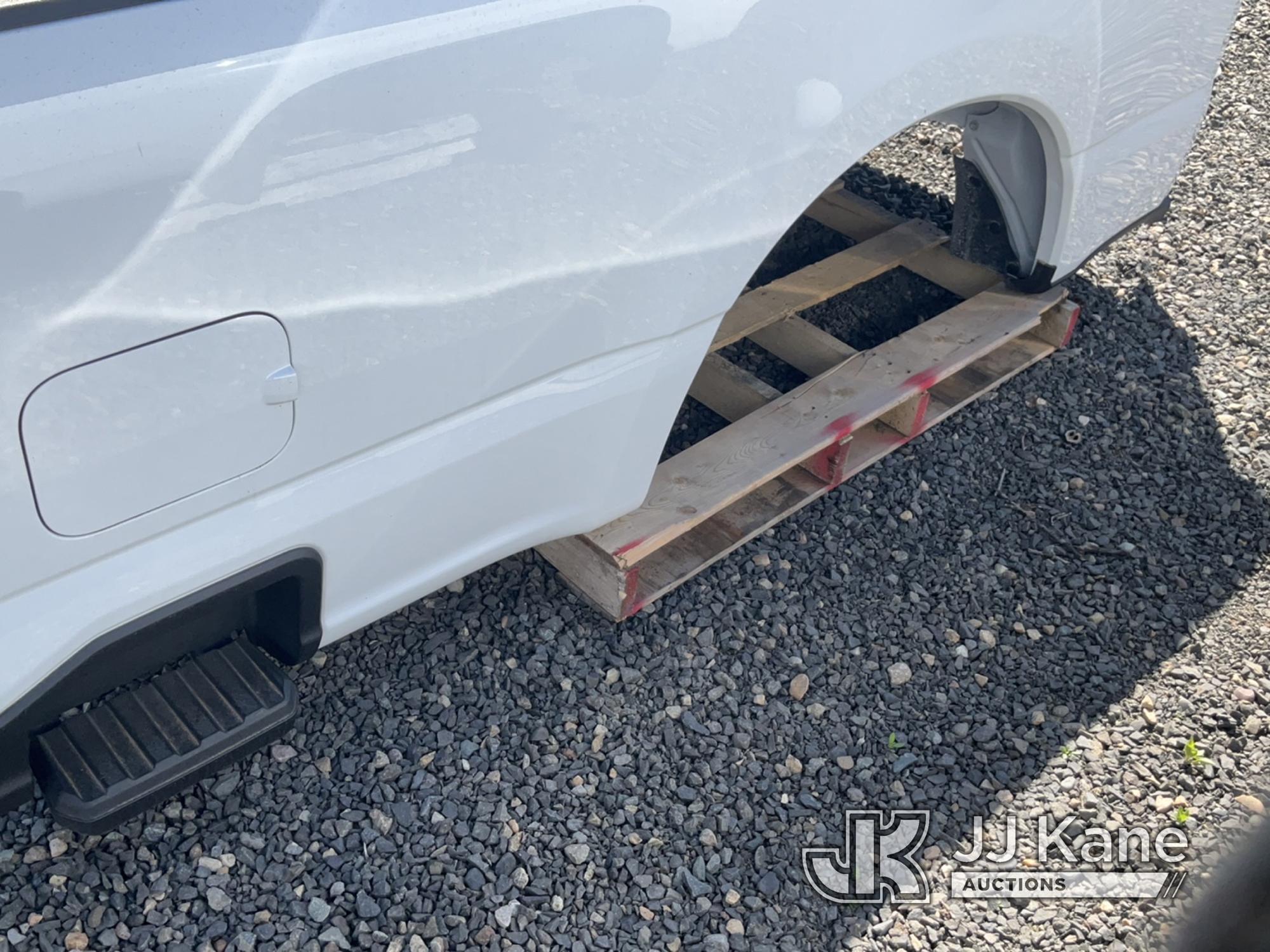 (Portland, OR) 2023 Ford Super Duty Truck Bed Operates, 8 FT Long & 6 FT Wide