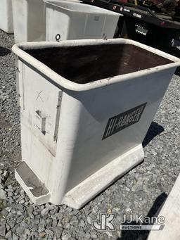 (Tacoma, WA) 3 Buckets: 2 Single Man