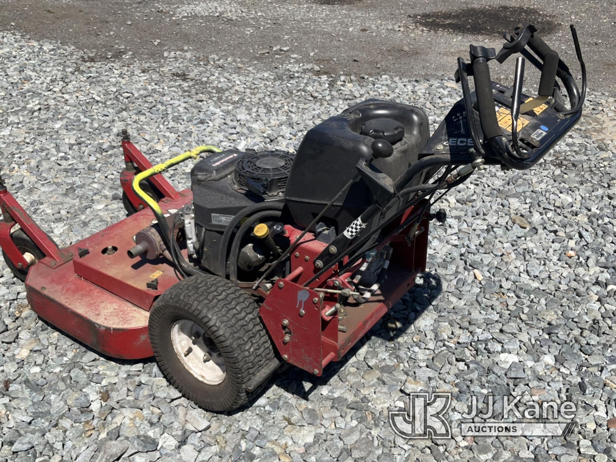 (Tacoma, WA) 2015 Exmark Viking Lawn Mower Runs & Moves) (No Hour Meter To Verify Hours, Tires Are F