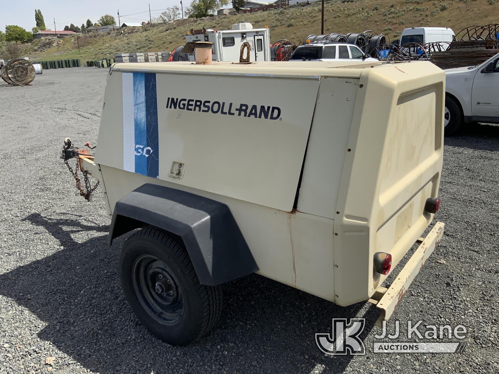 (Ephrata, WA) 1990 Ingersoll Rand P130WD Portable Air Compressor Towable, operates