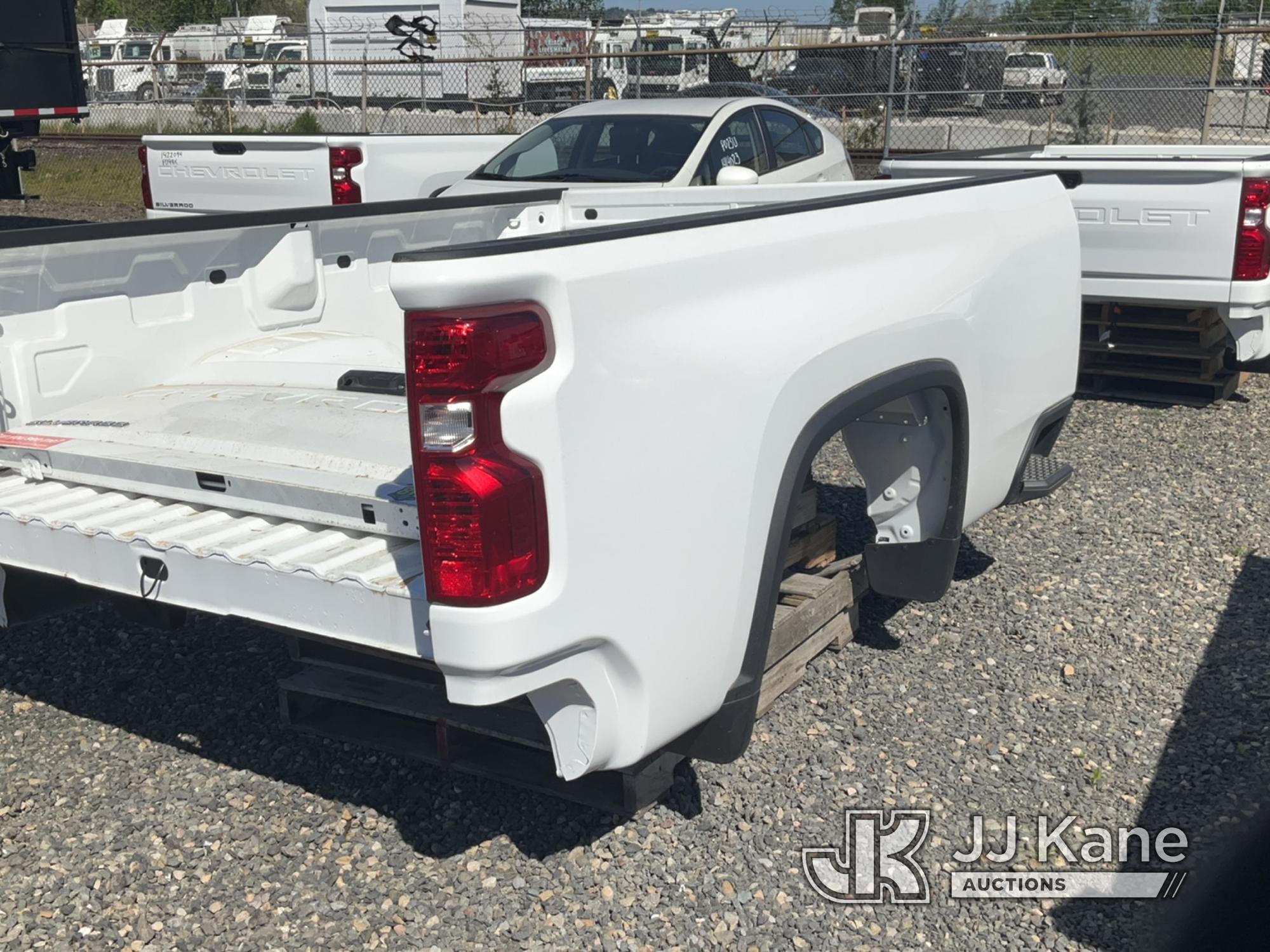 (Portland, OR) 2023 Chevrolet Silverado 8 ft. x 6 ft. Pickup Body