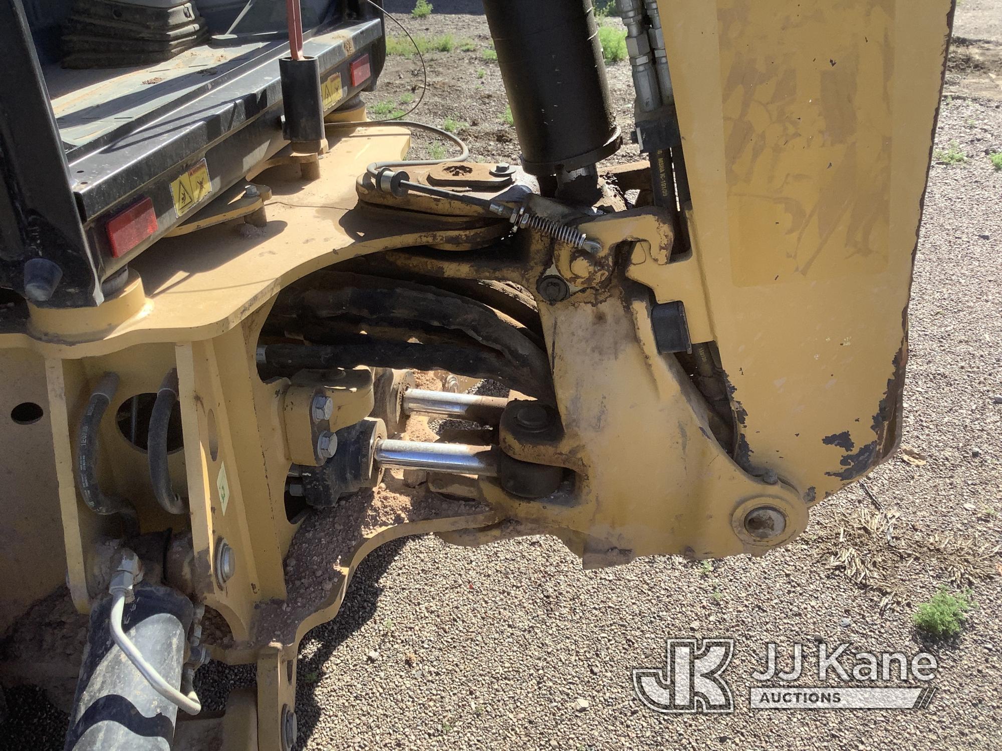 (Phoenix, AZ) 2015 Caterpillar 420F Tractor Loader Backhoe Runs, Moves, & Operates