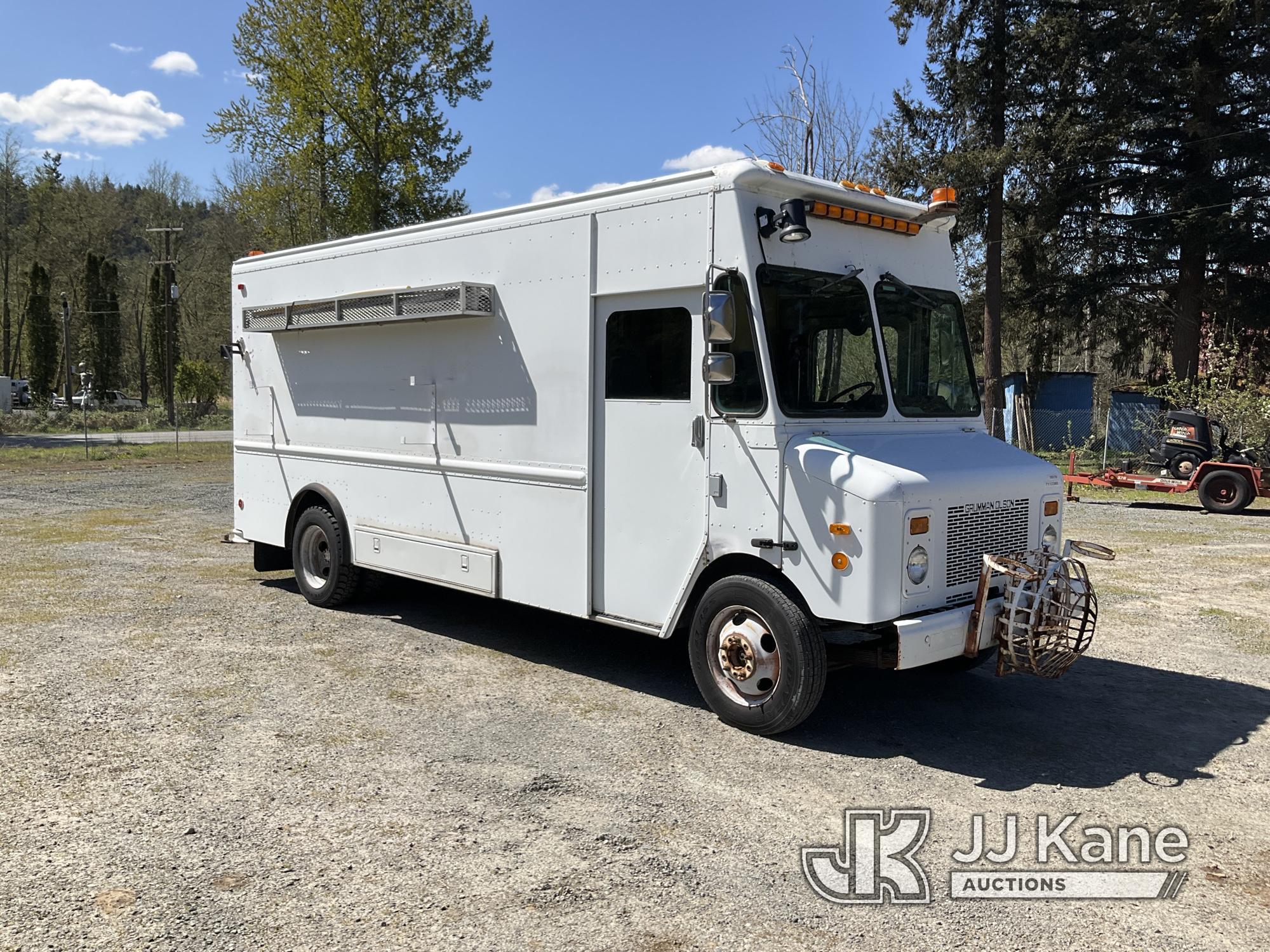 (Eatonville, WA) 1999 Chevrolet P3500 Step Van Runs & Moves