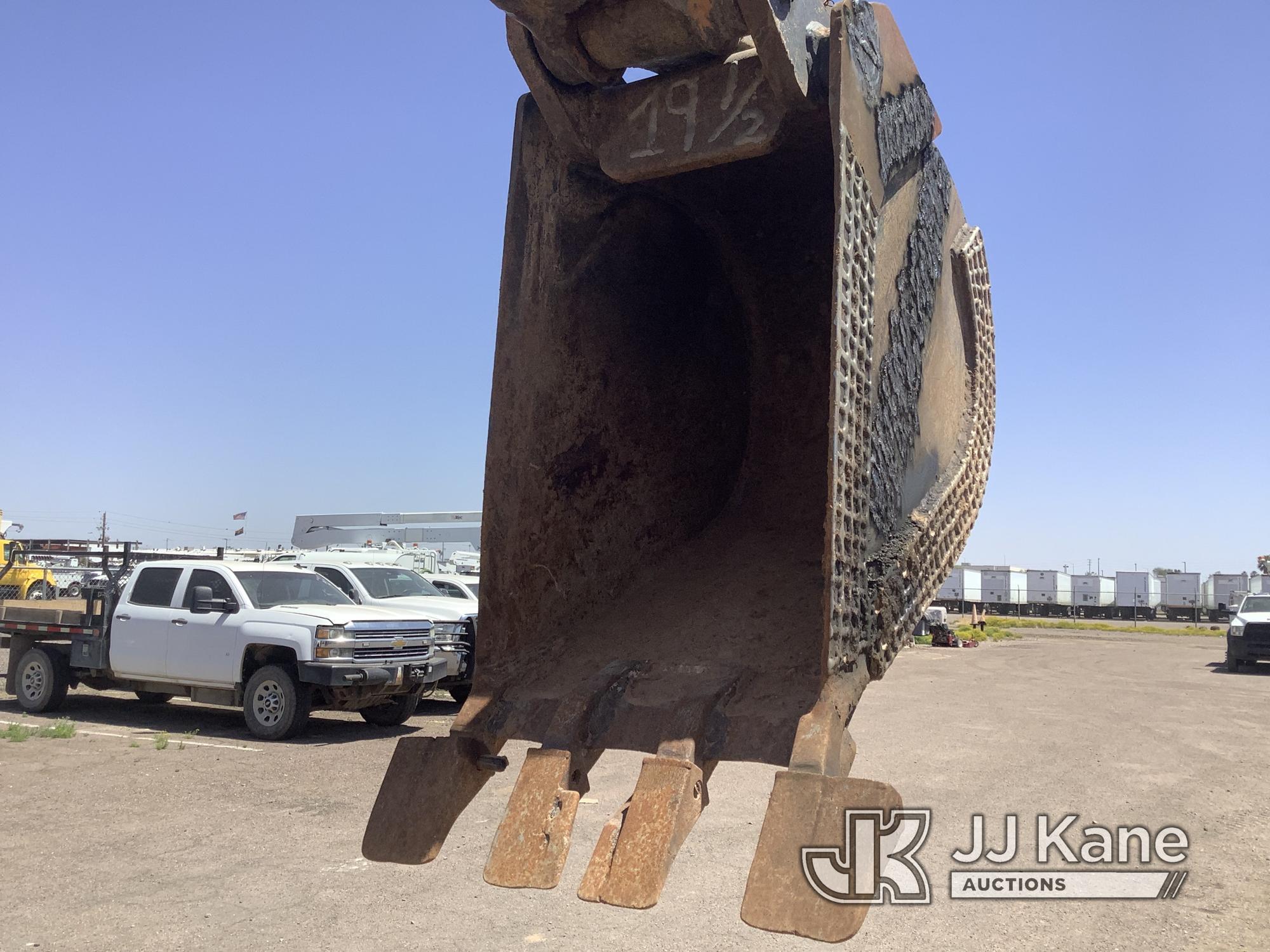 (Phoenix, AZ) 2018 Case 580 Super N 4x4 Tractor Loader Backhoe Runs, Moves, & Operates