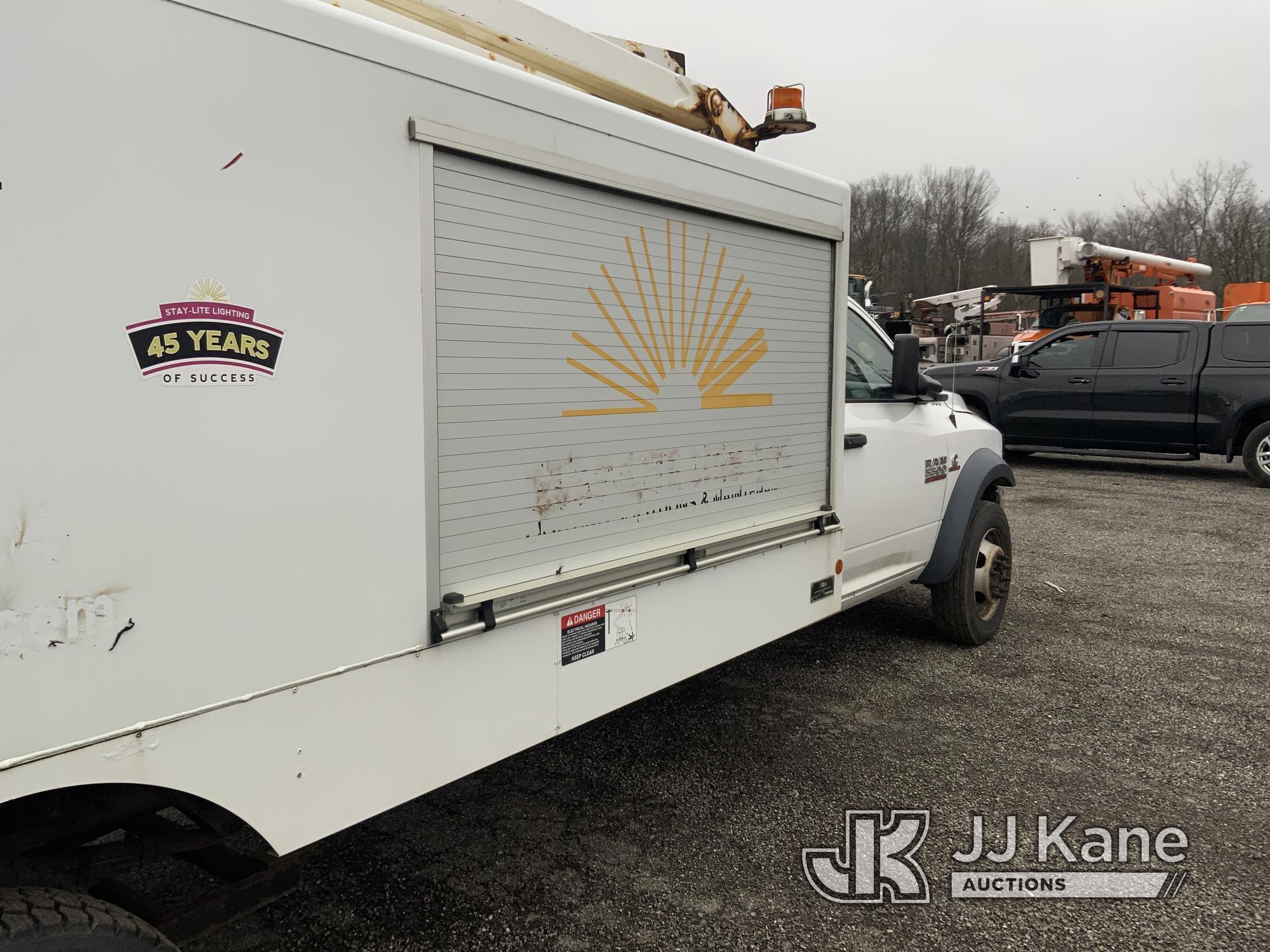 (Knoxville, IA) Altec AT248F, Non-Insulated Bucket Truck mounted behind cab on 2015 RAM D5500 Lampli