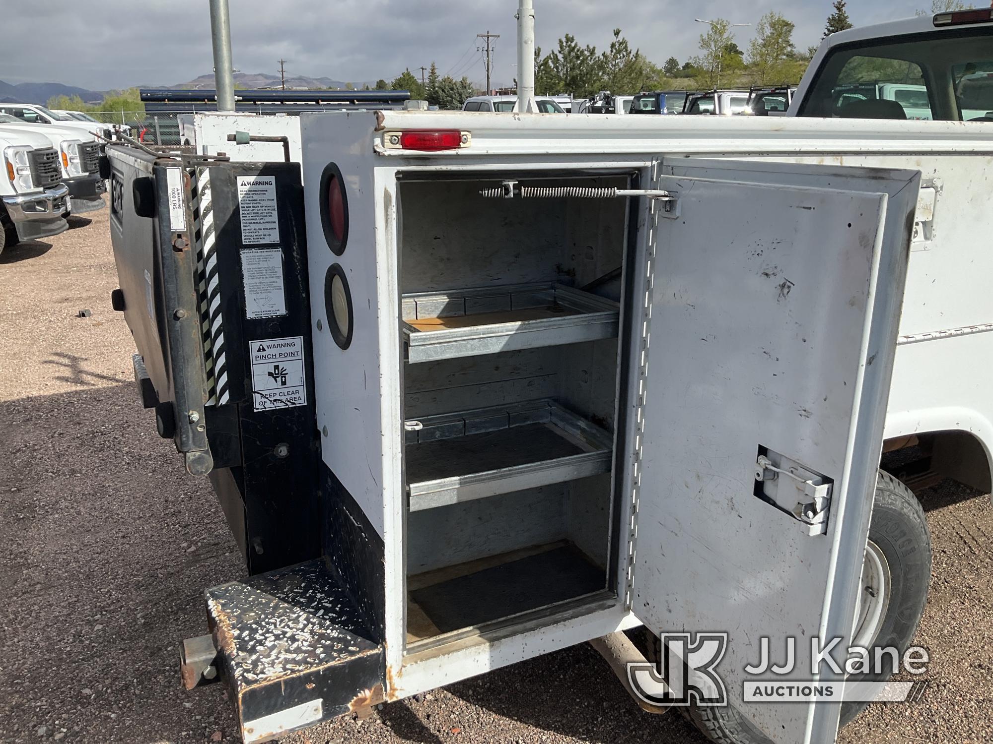 (Castle Rock, CO) 1997 Chevrolet C2500 Service Truck Runs & Moves) (Seller States: Rebuilt Transmiss