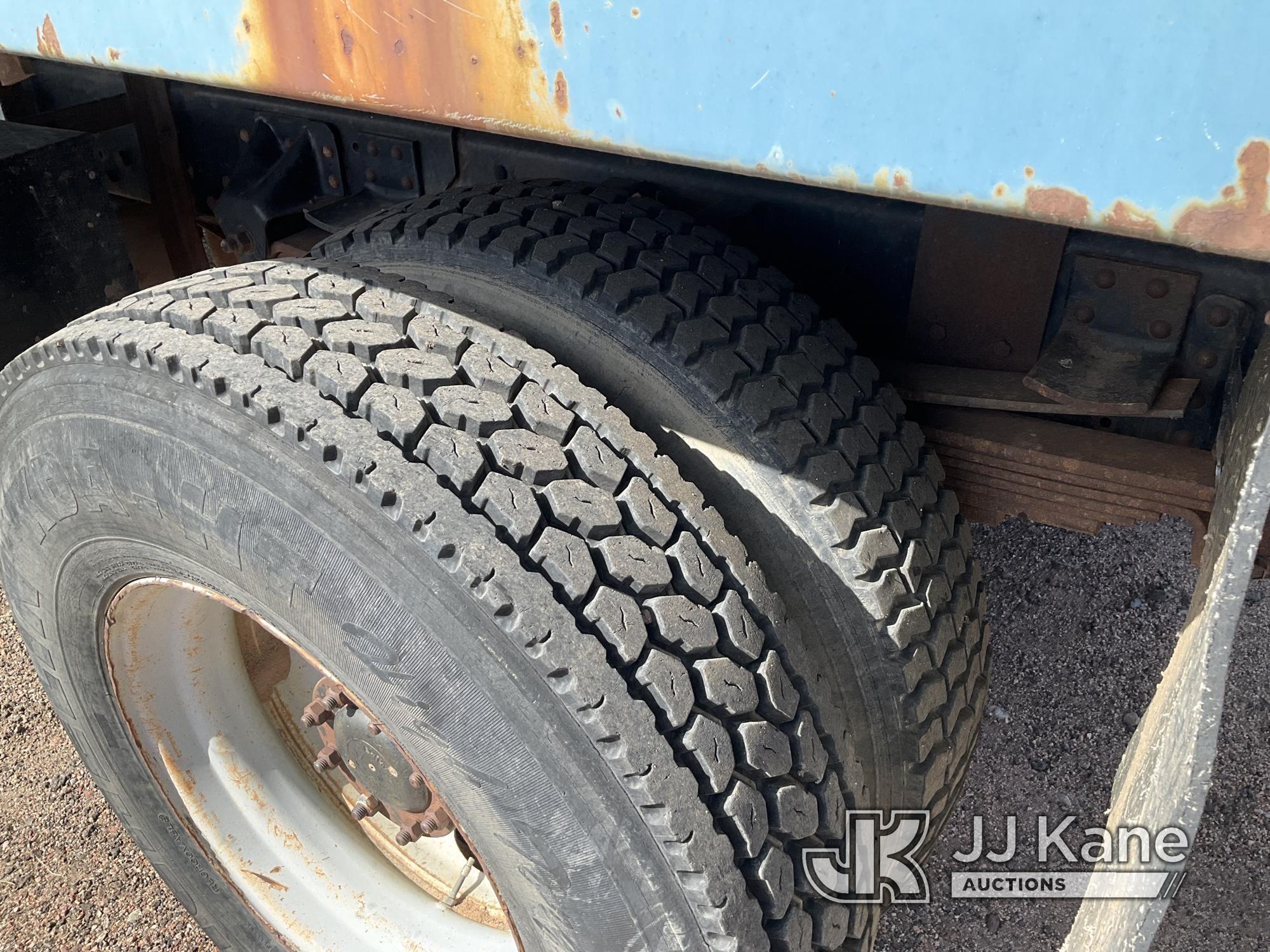 (Castle Rock, CO) 1994 GMC Topkick Dump Truck Runs & Moves) (Concrete Blocks in Dump Bed, Dump Funct