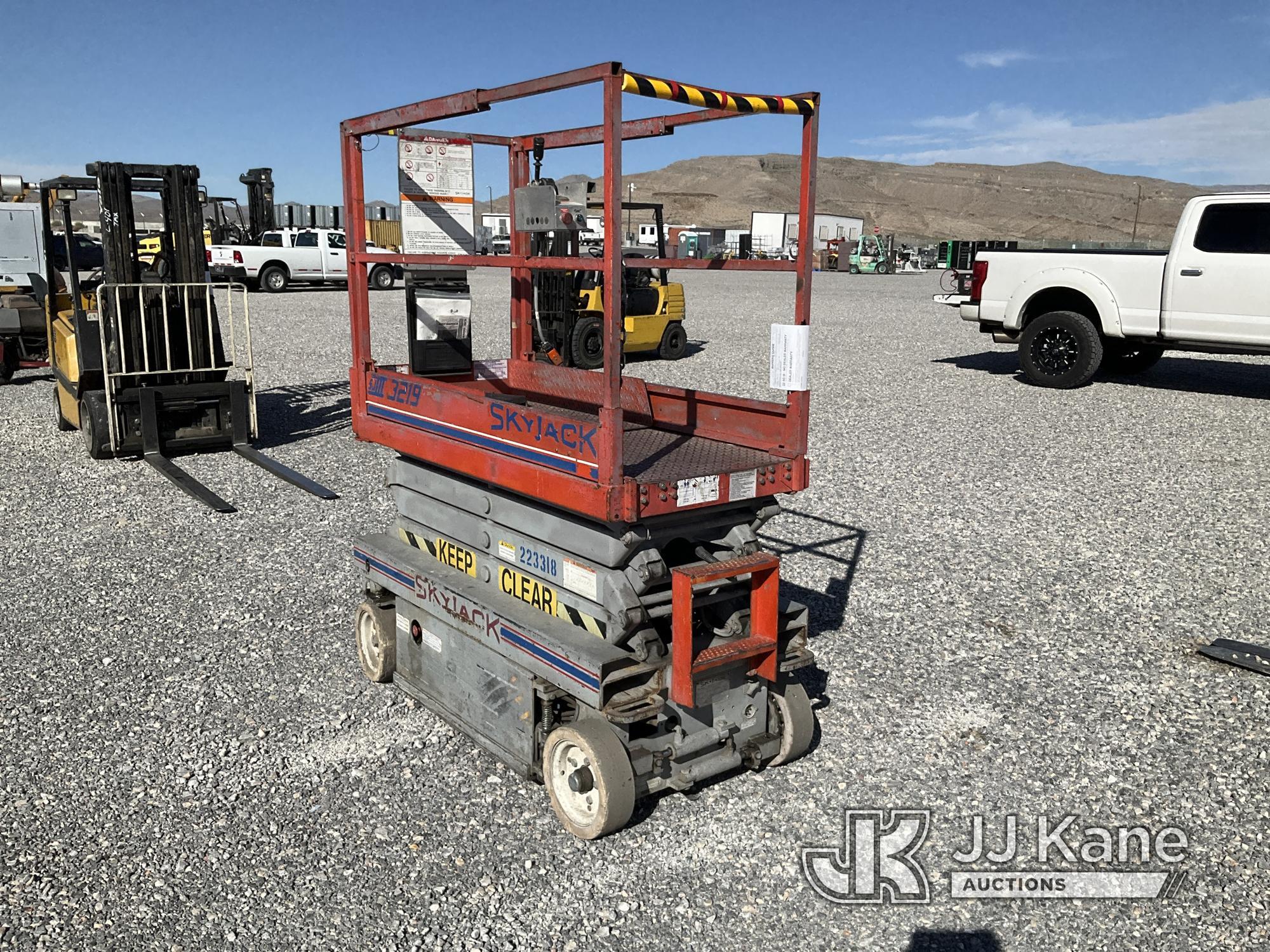 (Las Vegas, NV) 1998 SkyJack SJIII-3219 Self-Propelled Scissor Lift, 19 Ft. Platform Height Runs & M