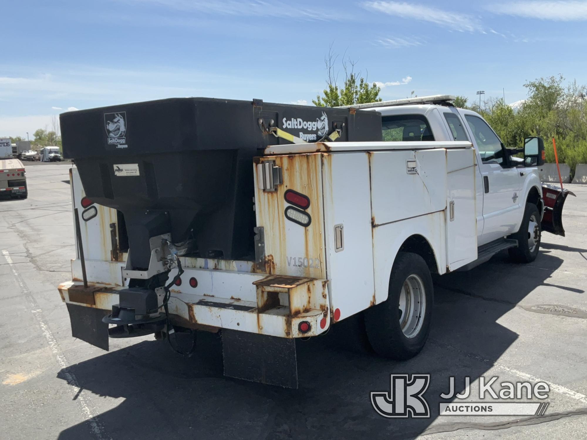 (Salt Lake City, UT) 2015 Ford F350 4x4 Service Truck Runs & Moves) (Rust