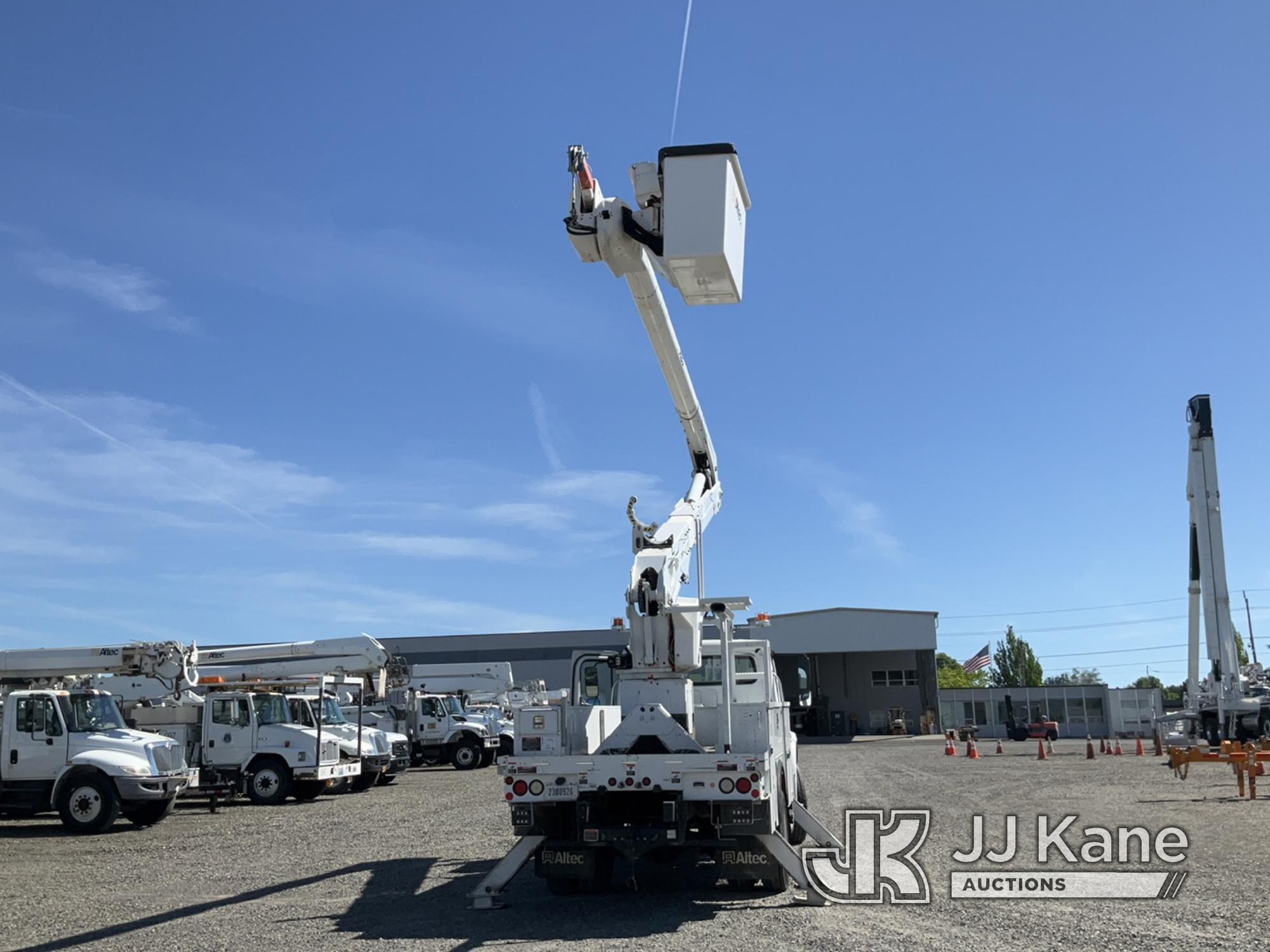 (Portland, OR) Altec AA55, Material Handling Bucket Truck rear mounted on 2015 Freightliner M2 106 4