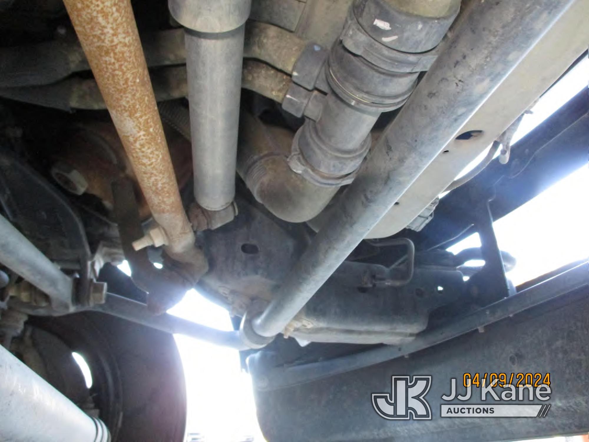 (Bakersfield, CA) Altec AT200-A, Telescopic Non-Insulated Bucket mounted behind cab on 2012 Ford F45