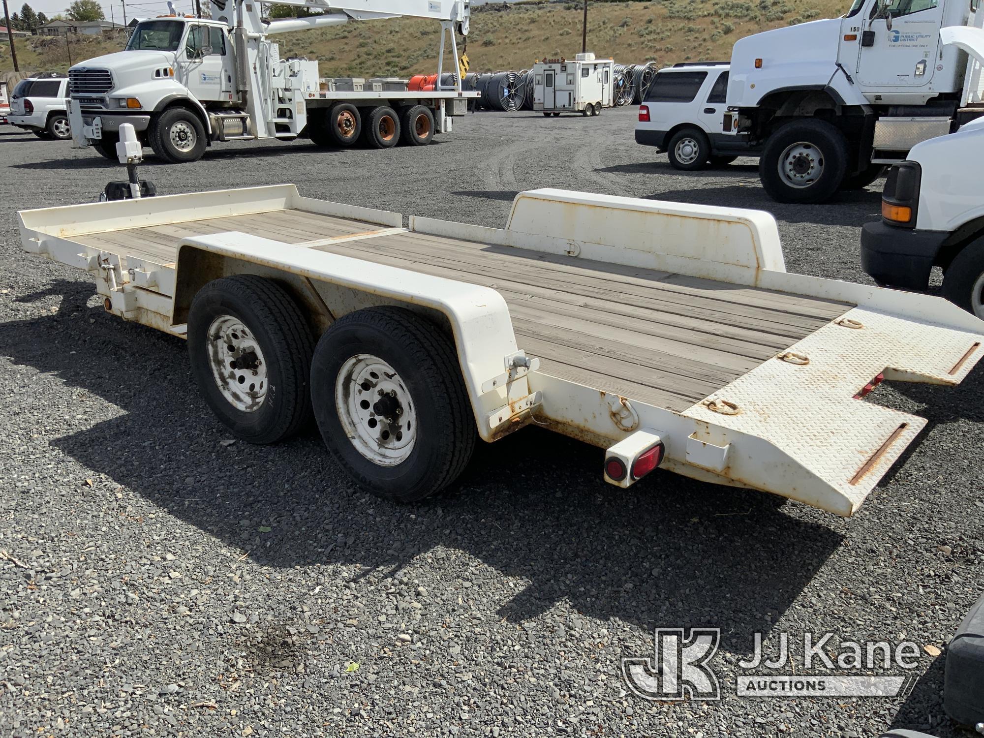 (Ephrata, WA) 2000 Dressan Tilt-top Tagalong Equipment Trailer, 16 feet deck length (split 4 foot ti