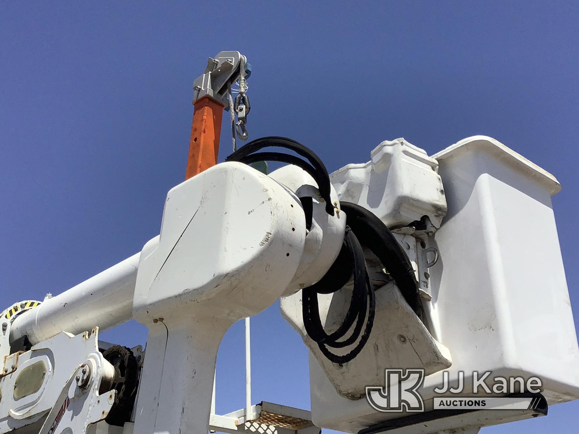 (Phoenix, AZ) Altec AN55E-OC, Material Handling Bucket Truck rear mounted on 2015 Freightliner M2 10