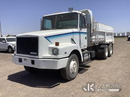 (Phoenix, AZ) 1990 WhiteGMC WG T/A Dump Truck Runs & Moves, Dump Operates) (Odometer display is brok