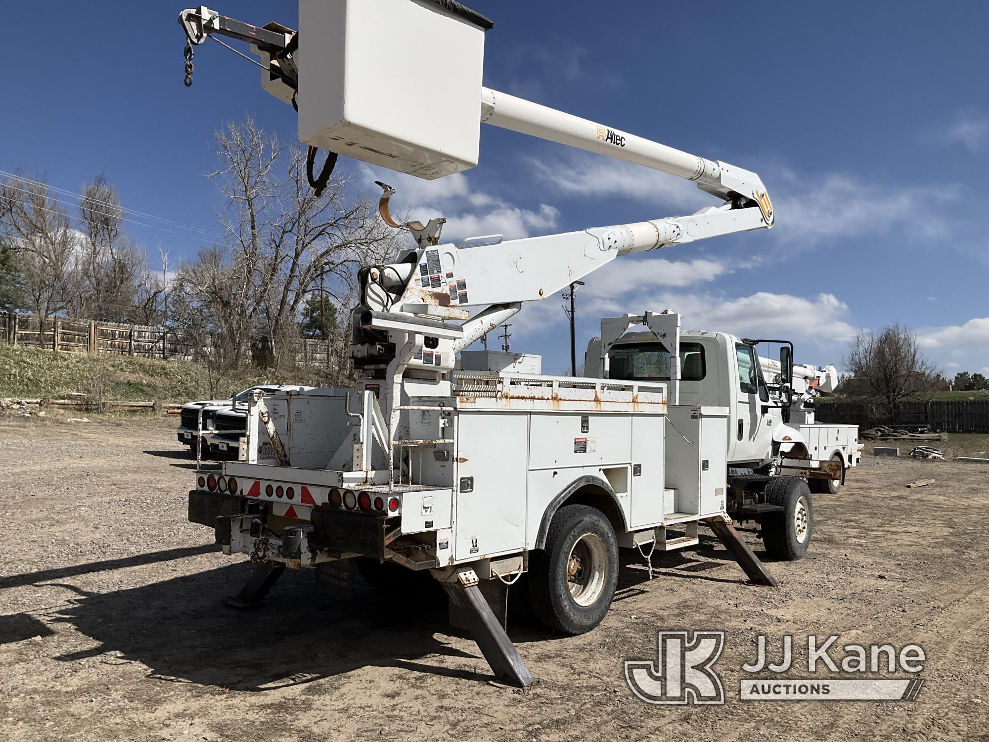 (Franktown, CO) Altec AA755-MH, Material Handling Bucket Truck rear mounted on 2003 International 44