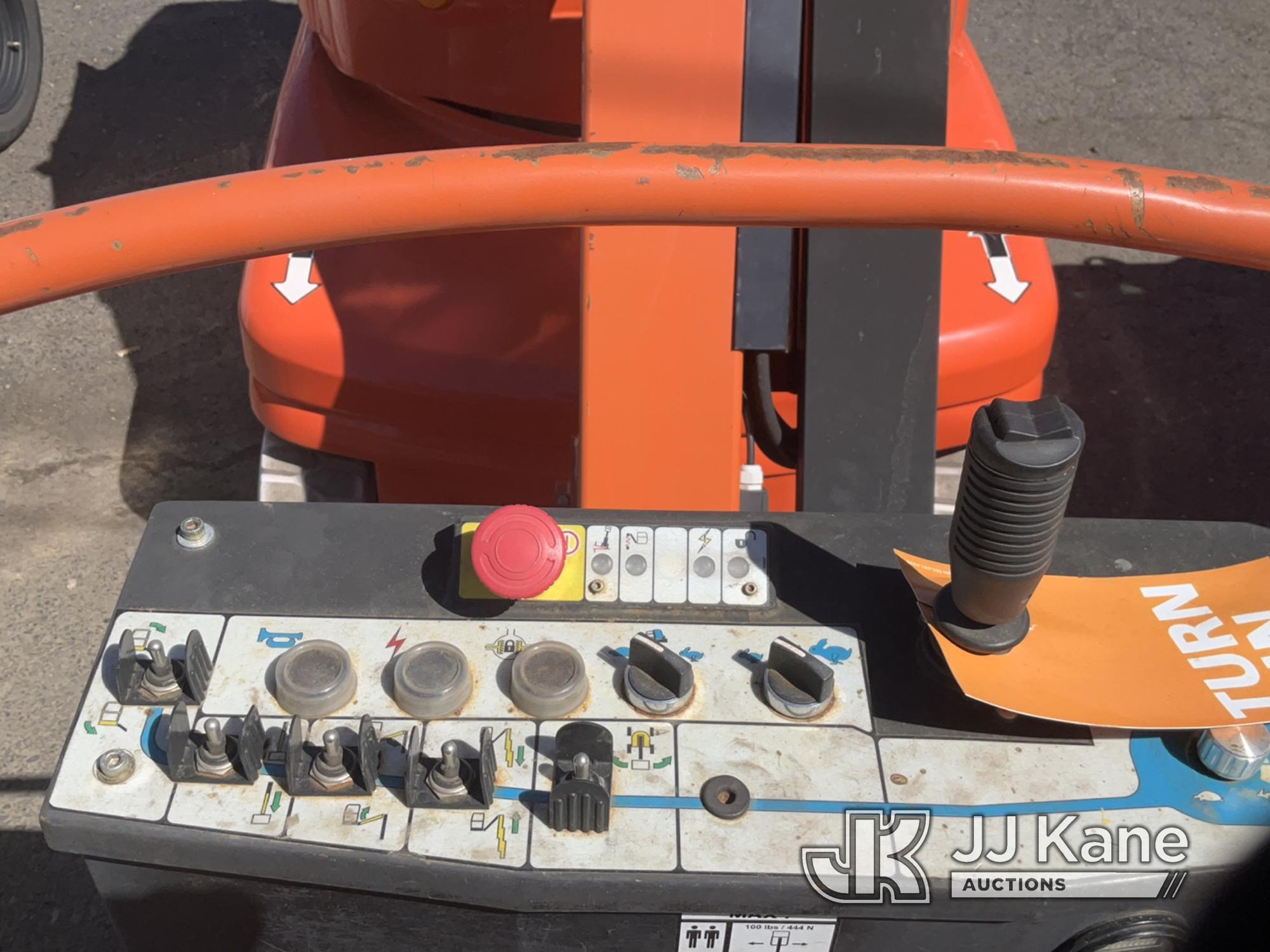(Portland, OR) 2007 JLG E33MJ Manlift Not Running, Condition Unknown, Hours Unknown, Steering Will n