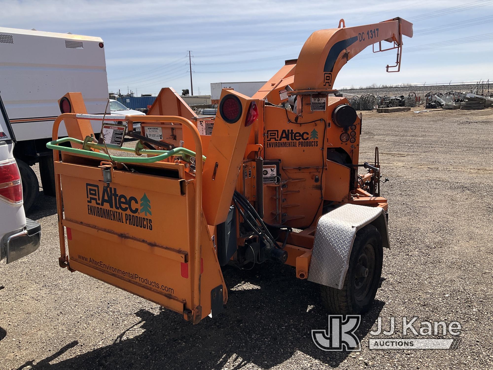 (Keenesburg, CO) 2010 Altec DC1317 Chipper (13in Disc) Runs) (Does Not Operate, Condition Unknown) (