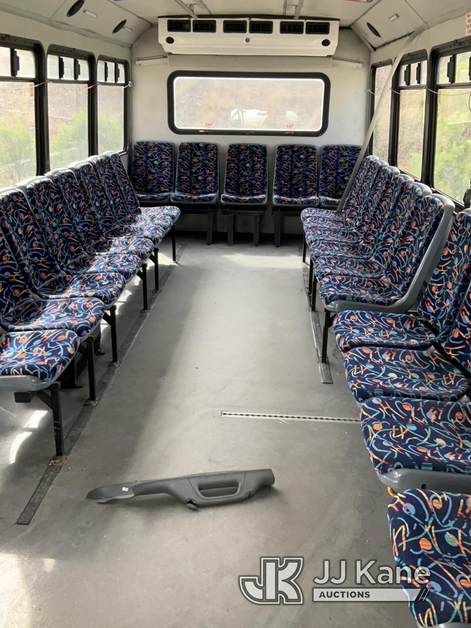 (Grand Junction, CO) 2015 Ford F550 Passenger Bus Not Running,   Condition Unknown, Missing Parts