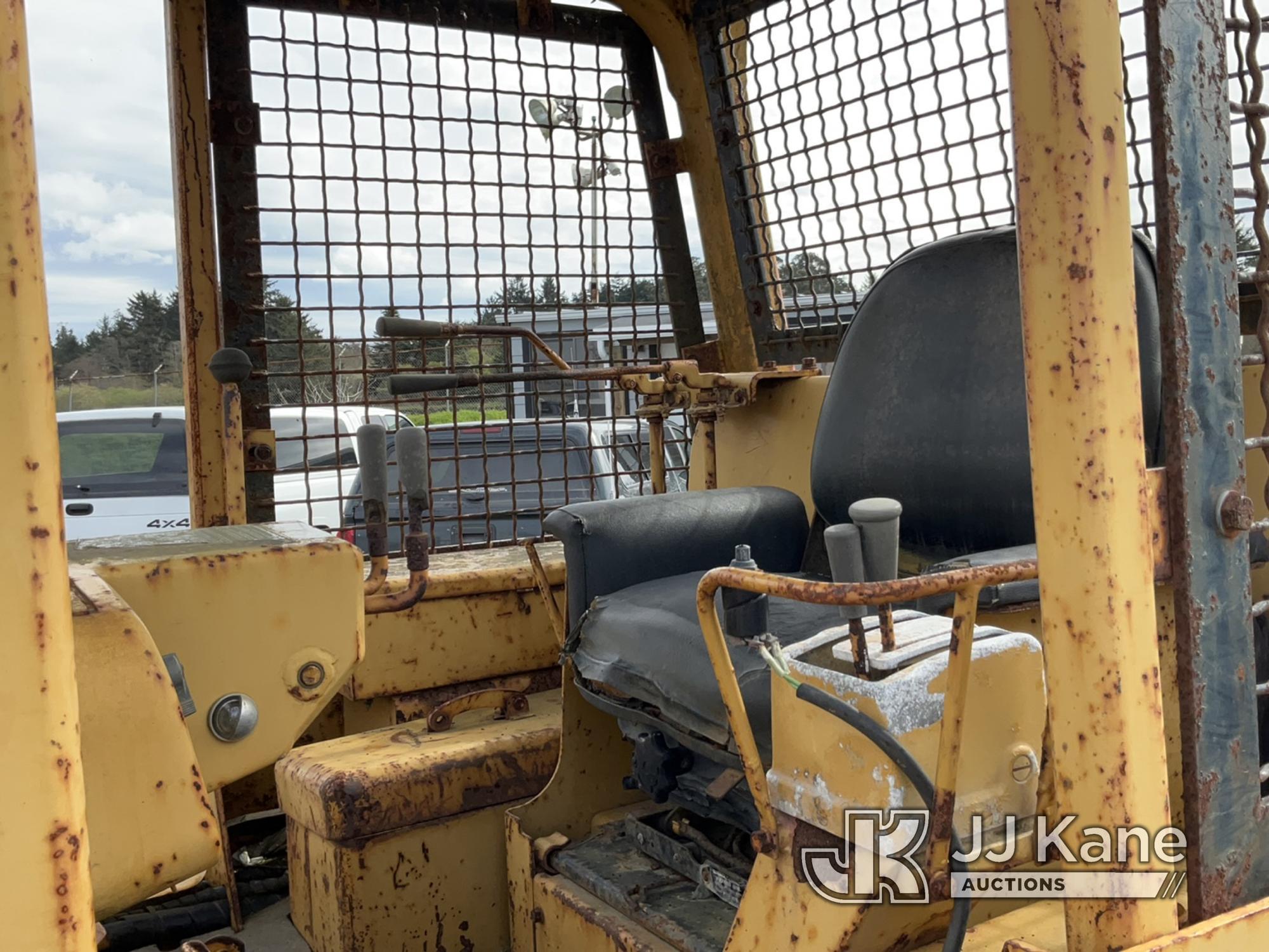 (Eureka, CA) 1972 Caterpillar D6C Crawler Tractor Runs & Operates) (True Hours Unknown