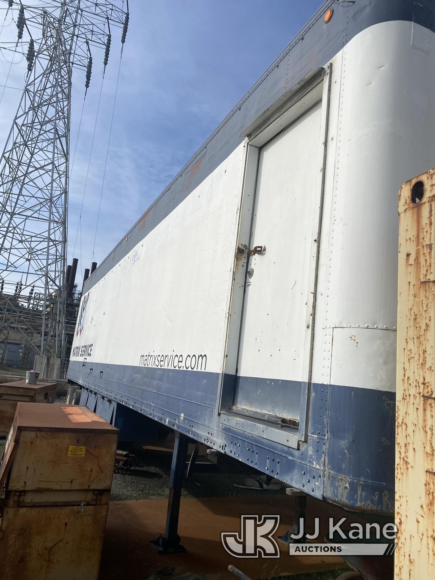 (Richmond, CA) 1978 Fruehauf 40ft T/A Van Body/Office Trailer