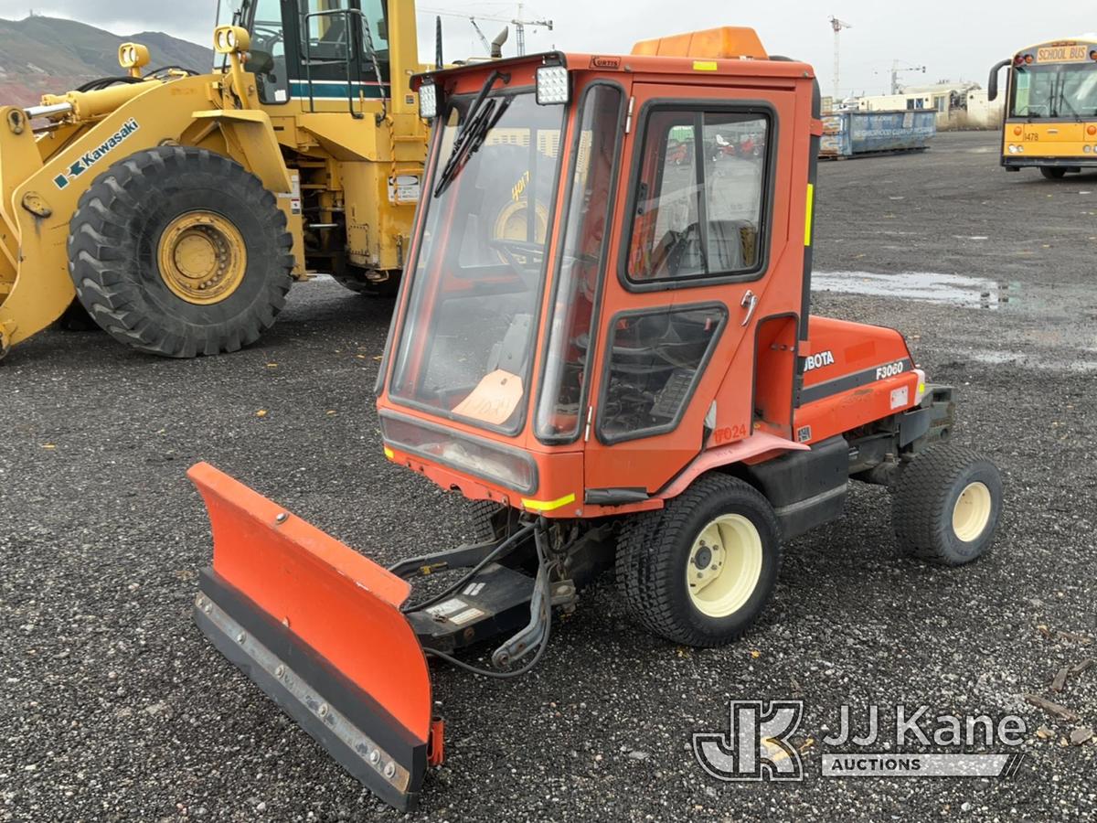 (Salt Lake City, UT) Kubota F3060 Tractor Runs & Moves