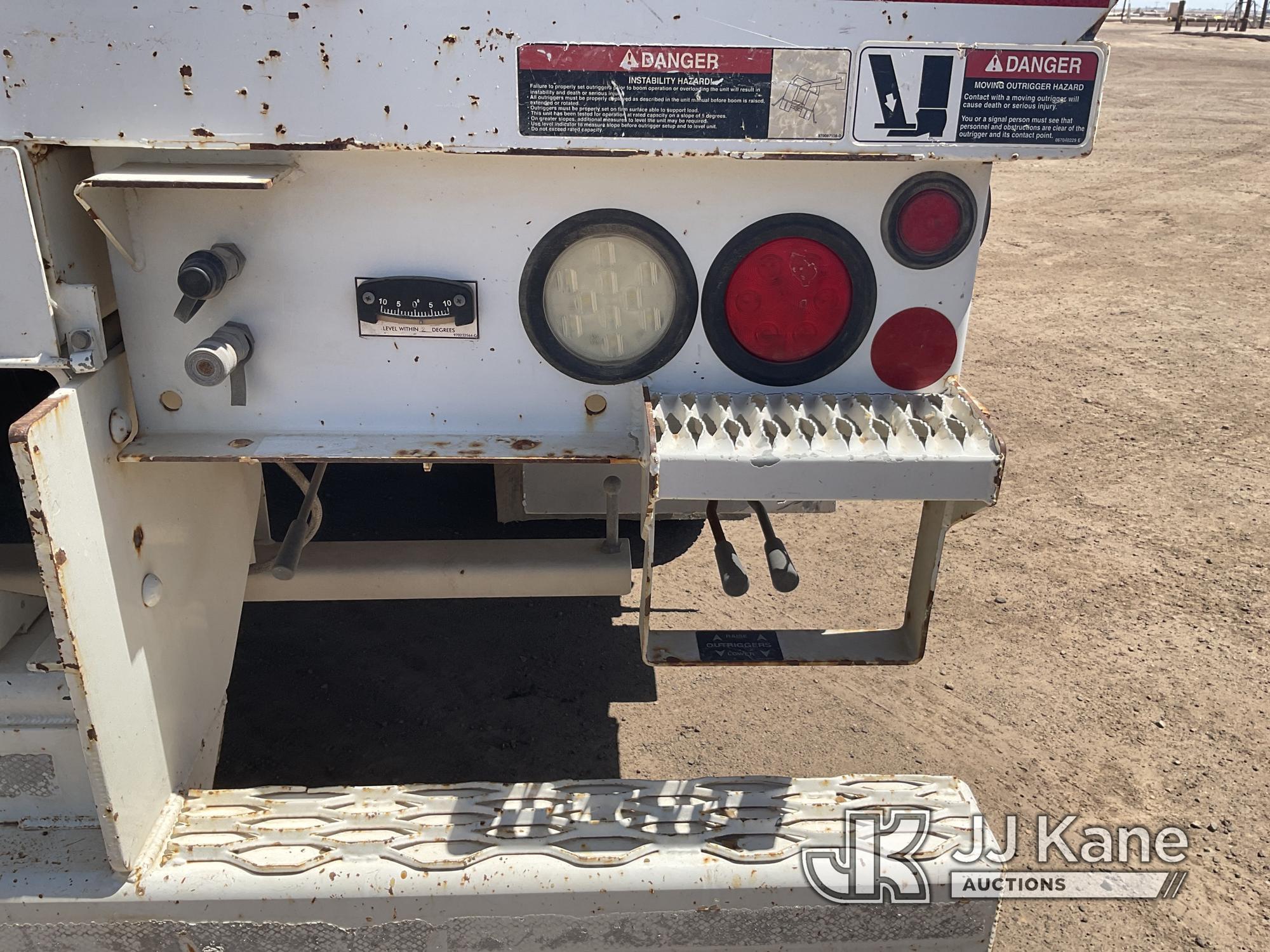 (Brawley, CA) Altec AA755, Material Handling Bucket Truck rear mounted on 2014 Freightliner M2 106 4