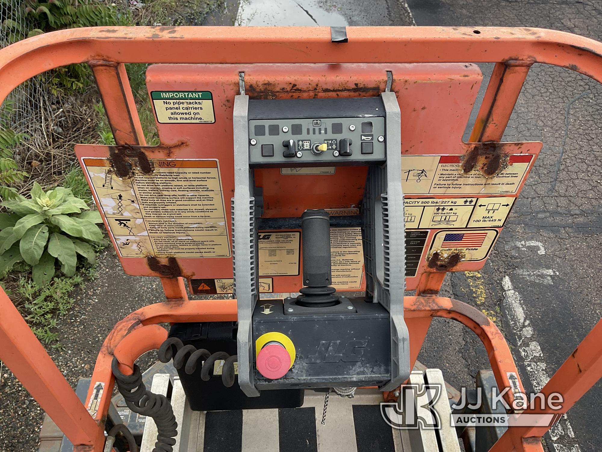 (Thornton, CO) 2008 JLG 1930 Self-Propelled Scissor Lift, to be sold with ID# 1355882 Runs & Operate