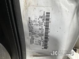 (Anderson, CA) Altec LRV60E70, Over-Center Elevator Bucket mounted behind cab on 2011 Ford F750 Chip