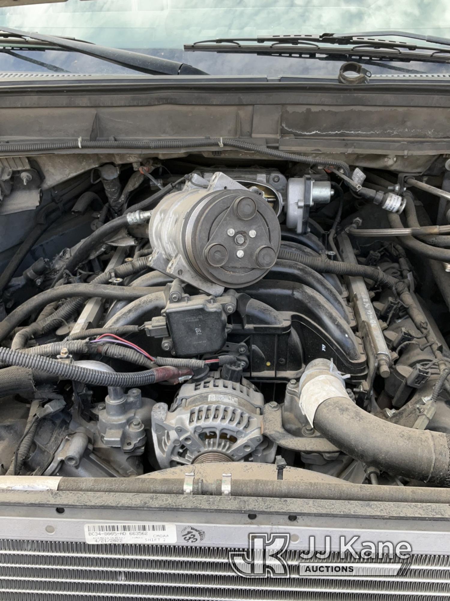 (Grand Junction, CO) 2015 Ford F550 Passenger Bus Not Running,   Condition Unknown, Missing Parts