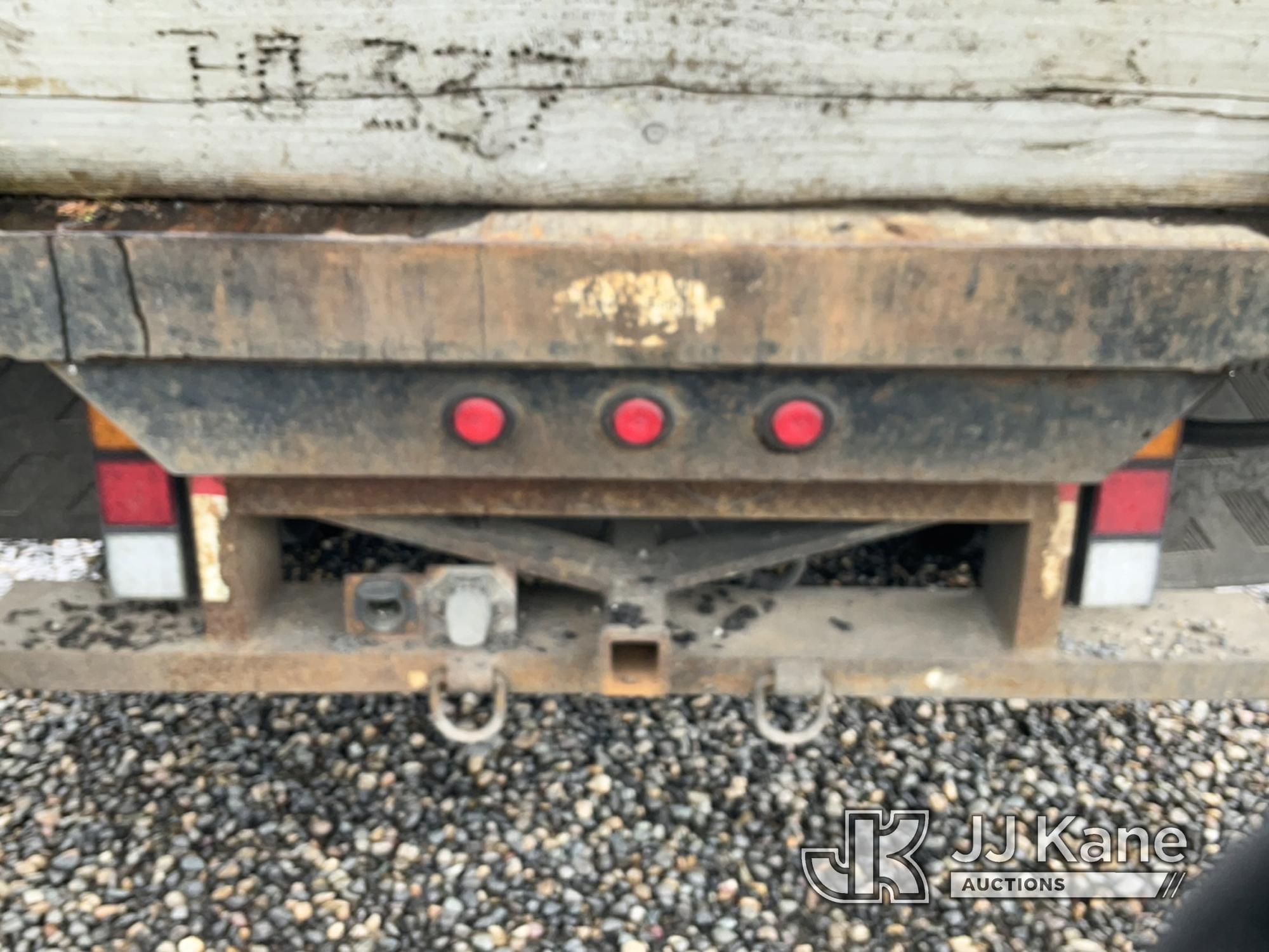 (Portland, OR) 2006 Chevrolet Silverado 3500 Dump Flatbed Truck Runs, Moves & Operates) (Paint Damag