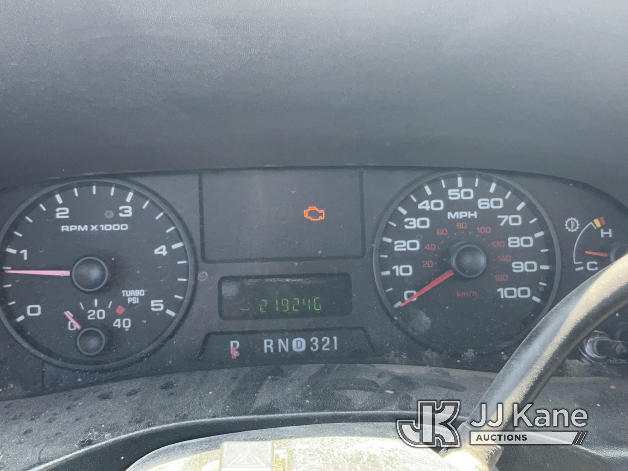 (Las Vegas, NV) 2006 Ford F450 Cab & Chassis Runs & Moves) (Check Engine Light On