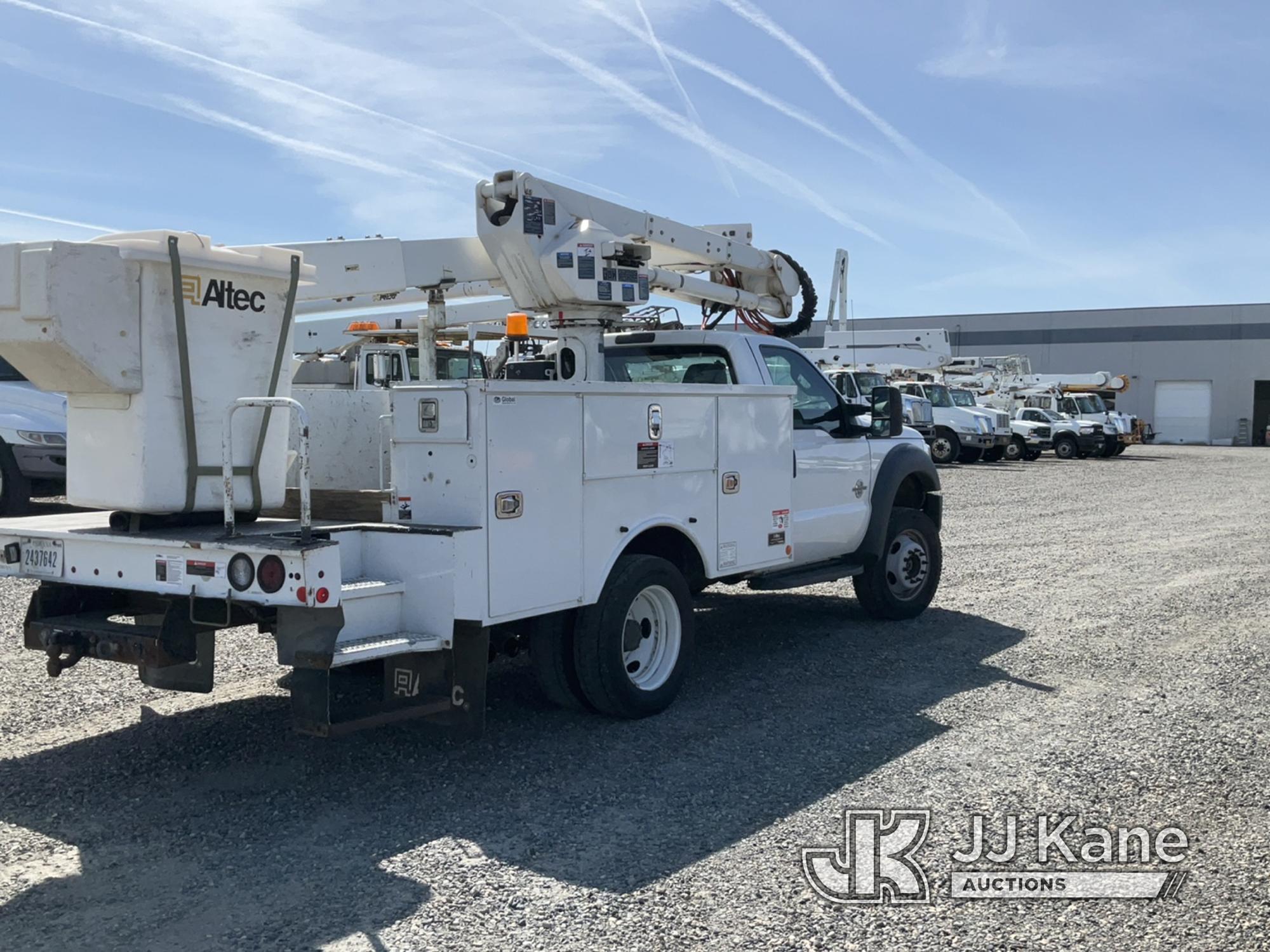 (Portland, OR) Altec AT40G, Articulating & Telescopic Bucket Truck mounted behind cab on 2016 Ford F