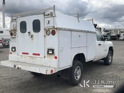 (Portland, OR) 2009 Chevrolet Silverado 2500HD 4x4 Enclosed Service Truck Runs & Moves) (Paint Damag