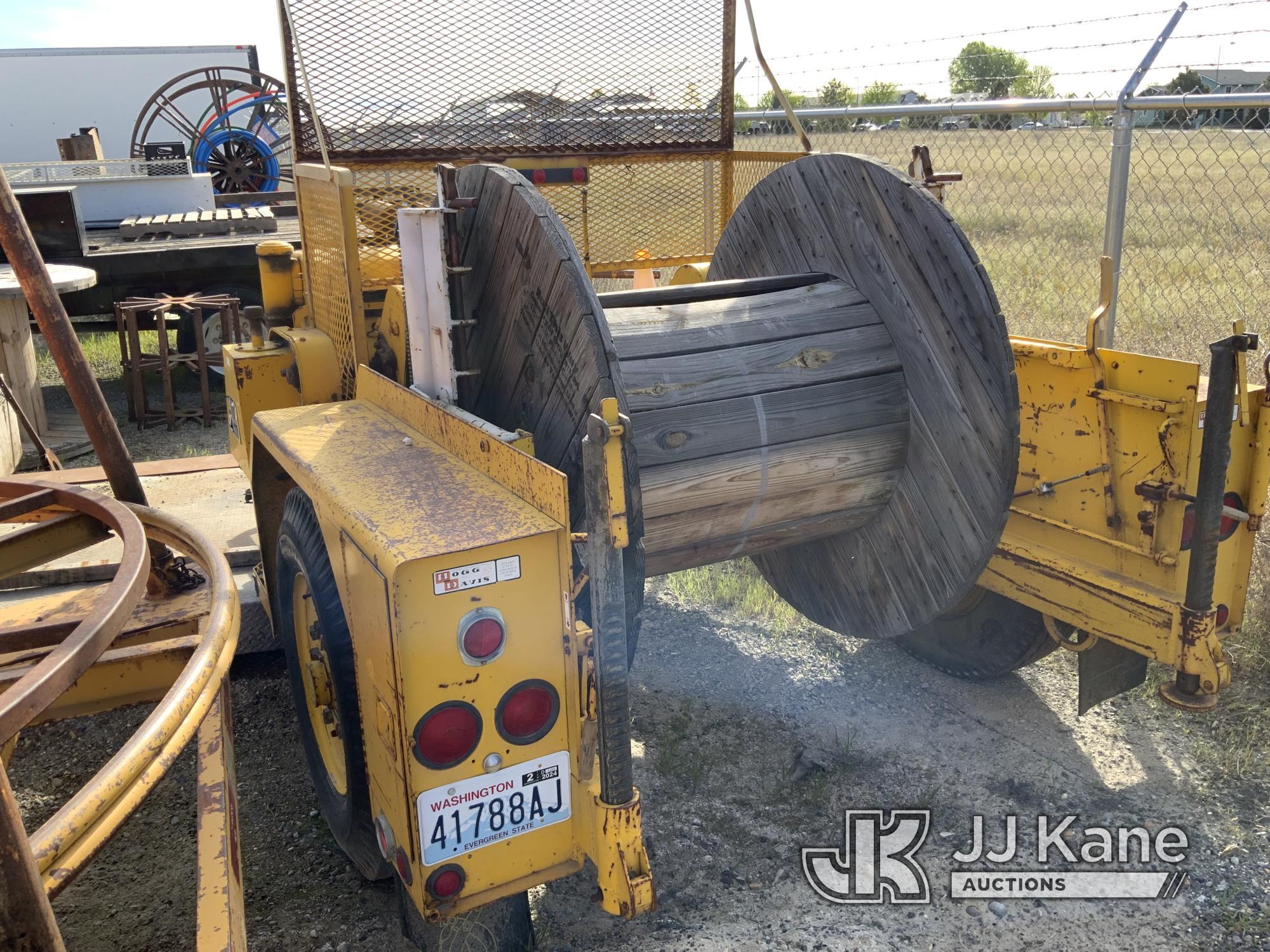 (Pasco, WA) 1976 Hogg Davis H135BEPBW Reel Trailer Operation unknown) (Towable