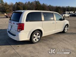 (Conway, AR) 2013 Dodge Grand Caravan SE Mini Cargo Van Runs & Moves) (Jump to Start, Bad Battery on