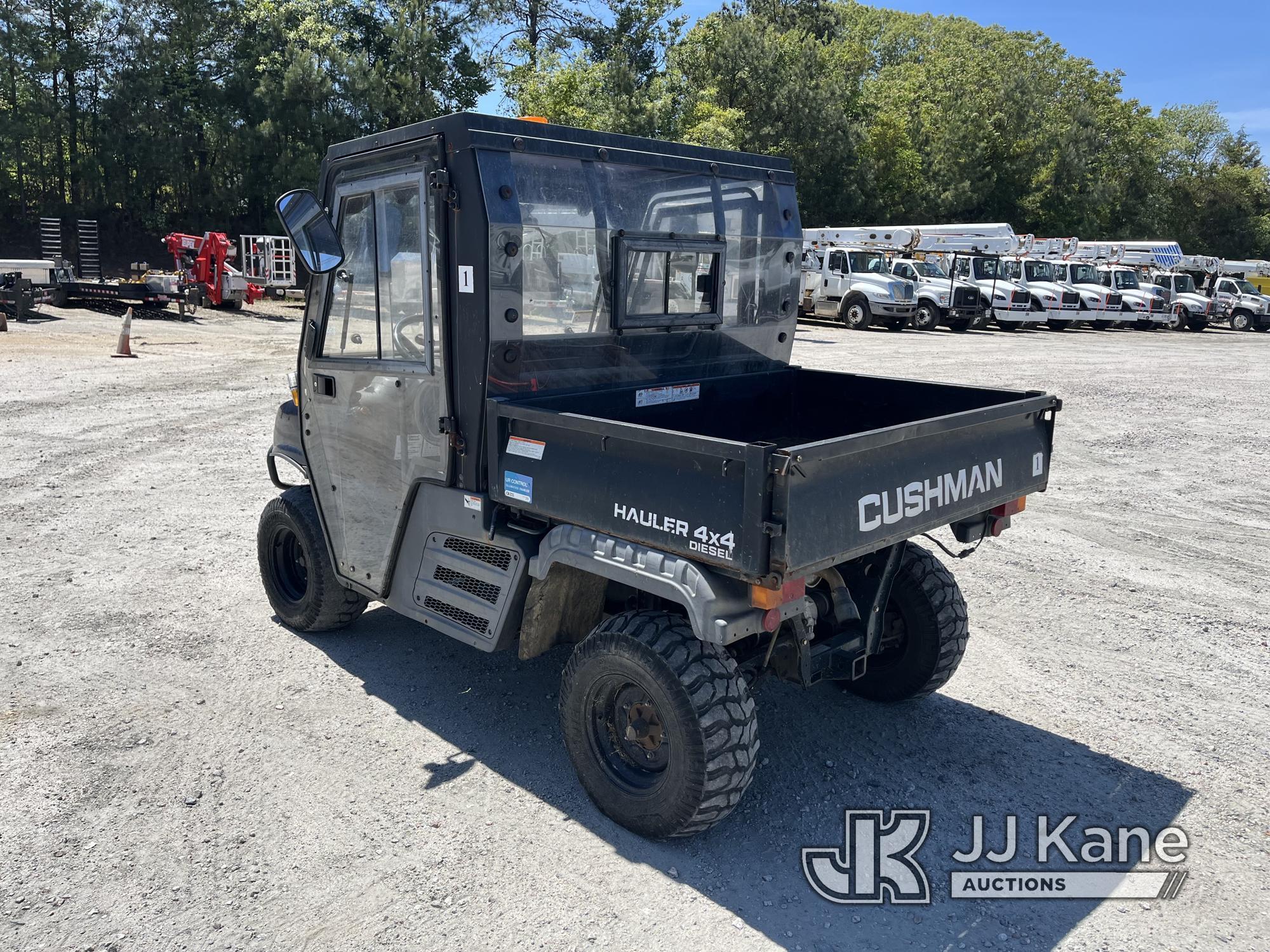 (Chester, VA) 2016 Cushman Hauler 1600XD 4x4 Utility Vehicle Runs & Moves) (Seller States: Engine Ov