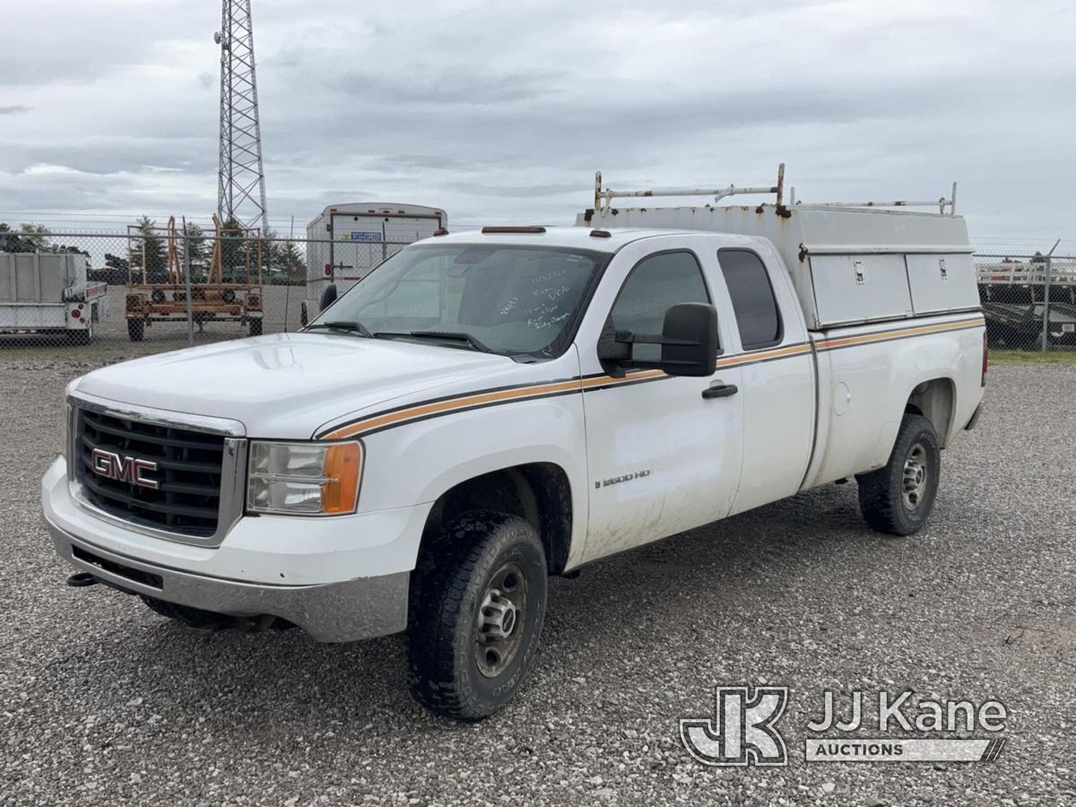 (Verona, KY) 2008 GMC Sierra 2500HD 4x4 Extended-Cab Pickup Truck Runs & Moves) (Transmission Slips,