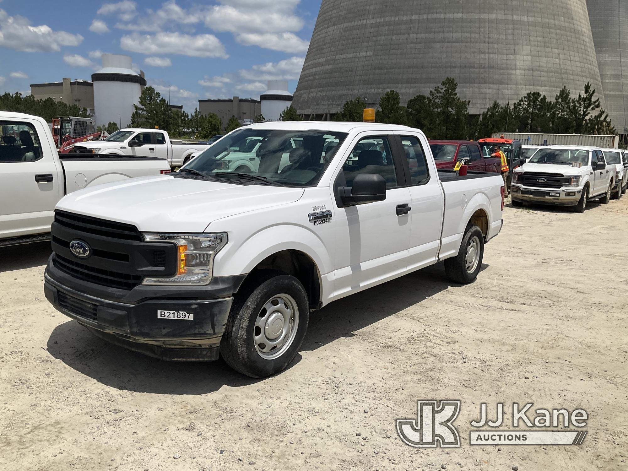 (Waynesboro, GA) 2019 Ford F150 Extended-Cab Pickup Truck, (GA Power Unit) Runs & Moves) (Body/Paint