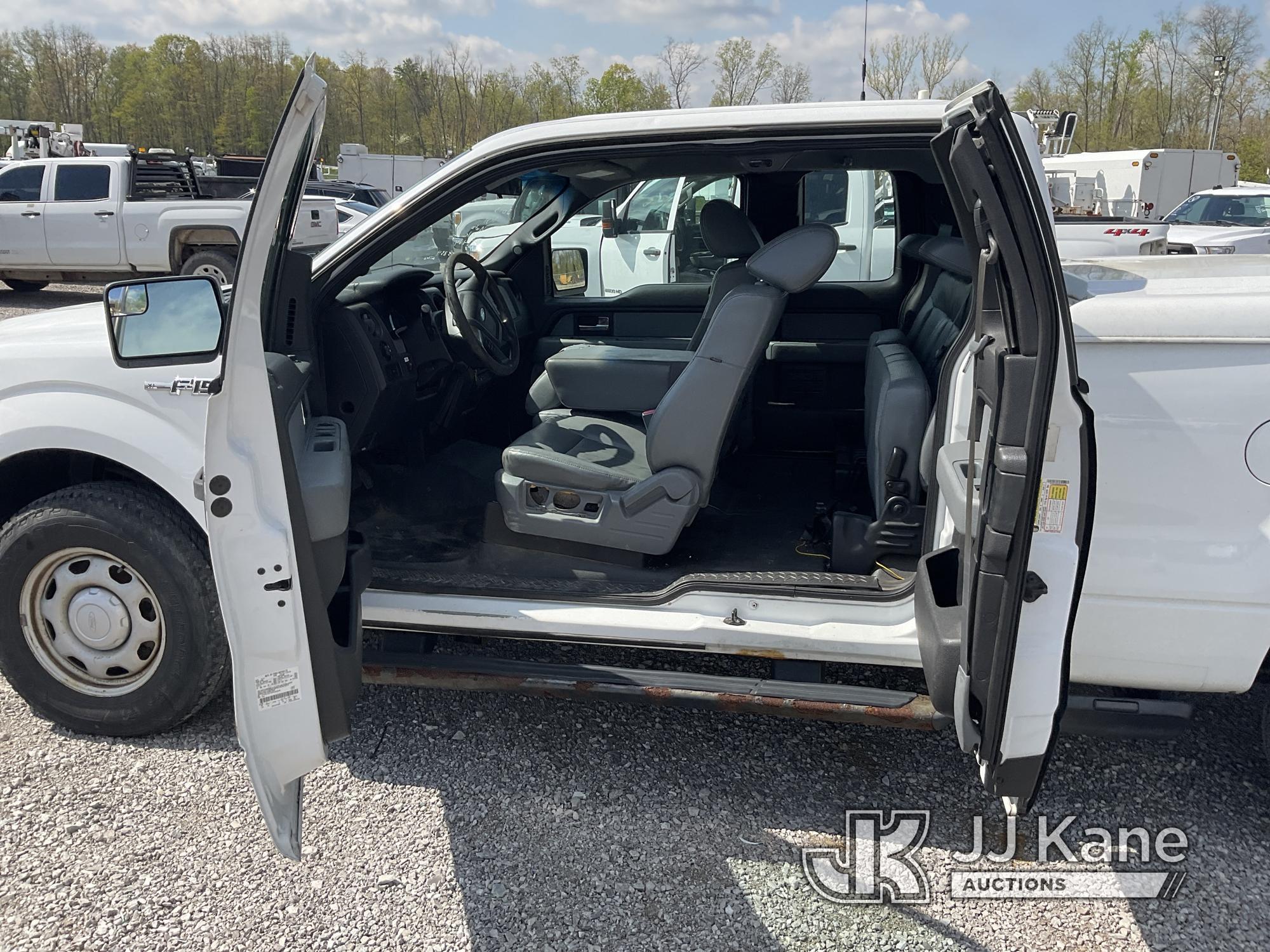 (Verona, KY) 2013 Ford F150 4x4 Extended-Cab Pickup Truck Runs & Moves) (Runs Rough, Bad Battery, El