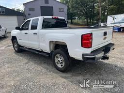 (Charlotte, NC) 2017 Chevrolet Silverado 2500HD 4x4 Extended-Cab Pickup Truck Runs & Moves) (Windshi