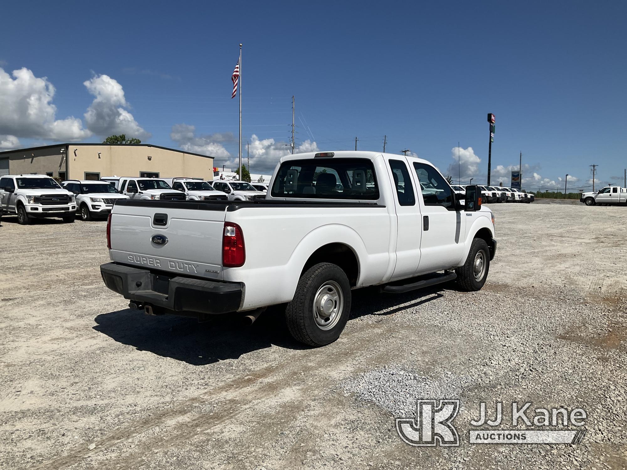 (Villa Rica, GA) 2015 Ford F250 Extended-Cab Pickup Truck, (GA Power Unit) Runs & Moves) (Body Damag