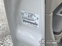 (Villa Rica, GA) 2010 Ford Escape 4-Door Hybrid Sport Utility Vehicle Runs & Moves) (Paint Damage, W