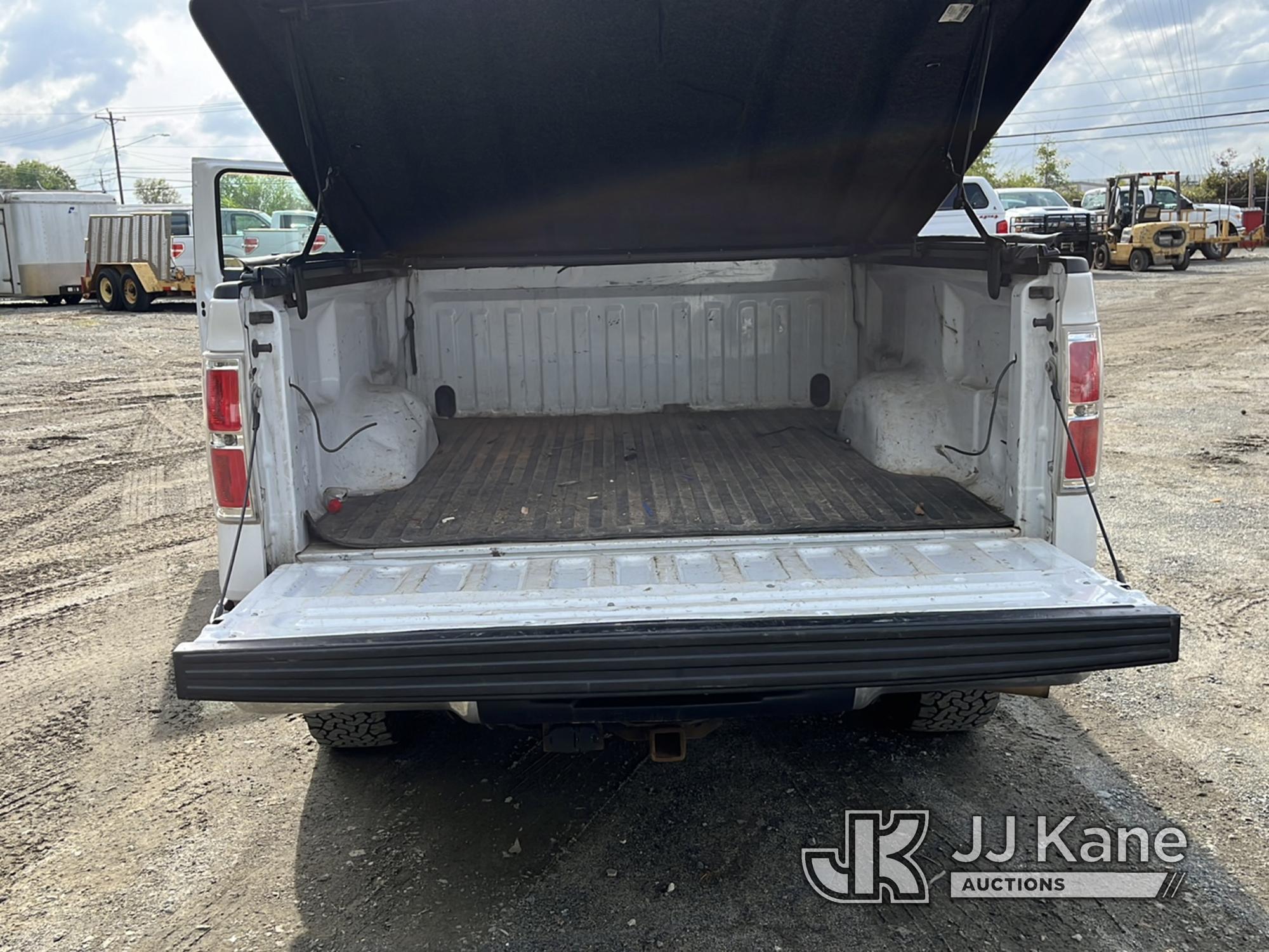 (Charlotte, NC) 2013 Ford F150 4x4 Extended-Cab Pickup Truck Duke Unit) (Runs & Moves) (Paint Damage