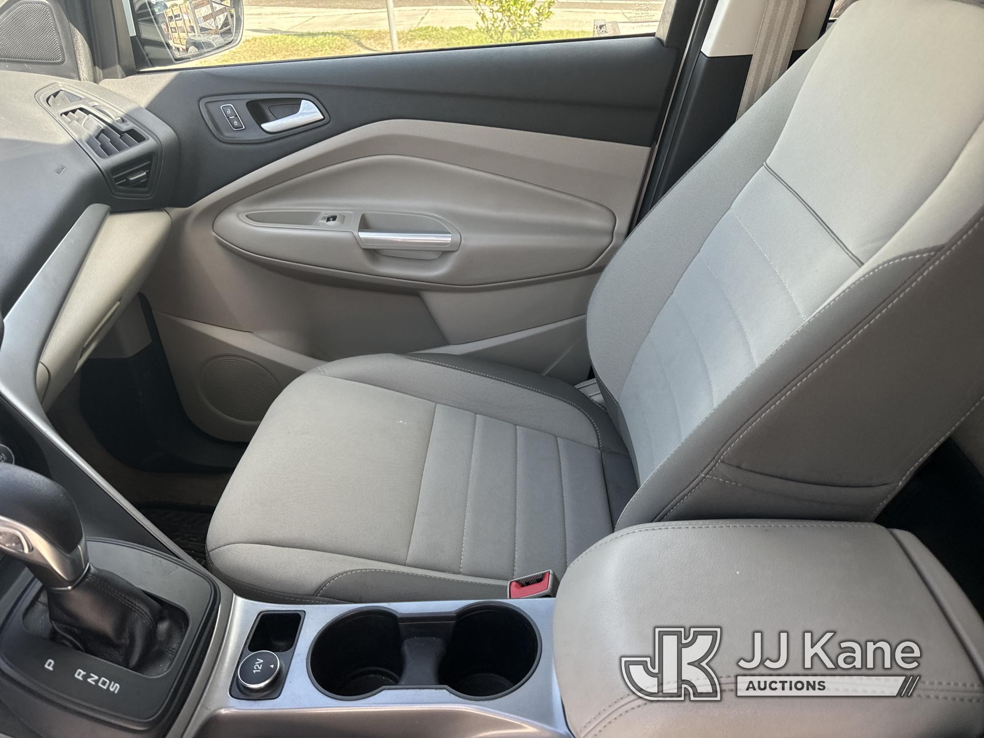 (Ocala, FL) 2015 Ford Escape 4x4 4-Door Sport Utility Vehicle Duke Unit) (Runs & Moves) (Jump To Sta