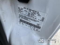 (Villa Rica, GA) 2008 Ford F250 Pickup Truck Runs & Moves)( Body/Paint Damage, Windshield Chipped
